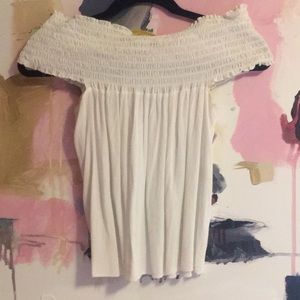 Brandy Melville off the shoulder top